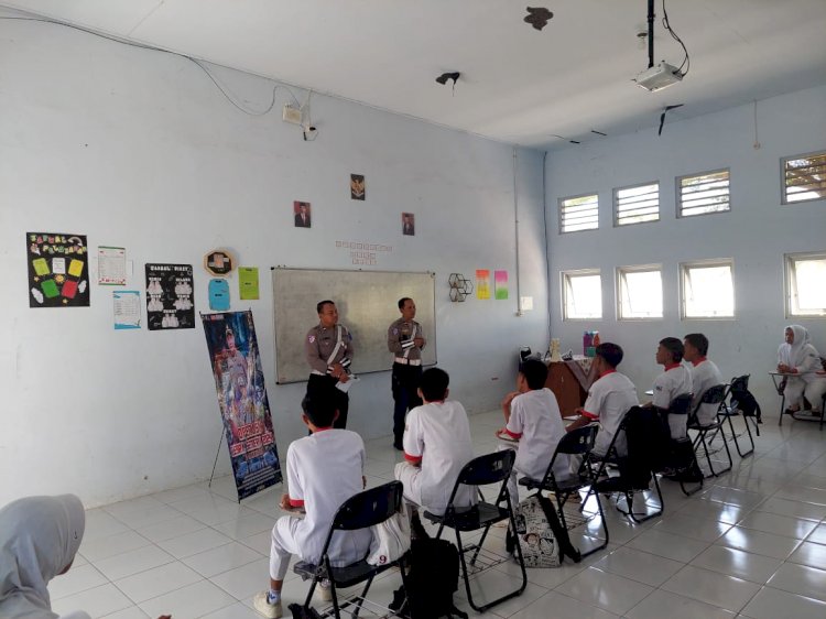 Ops Zebra Semeru 2024 Polres Bondowoso Gelar Police Goes To School